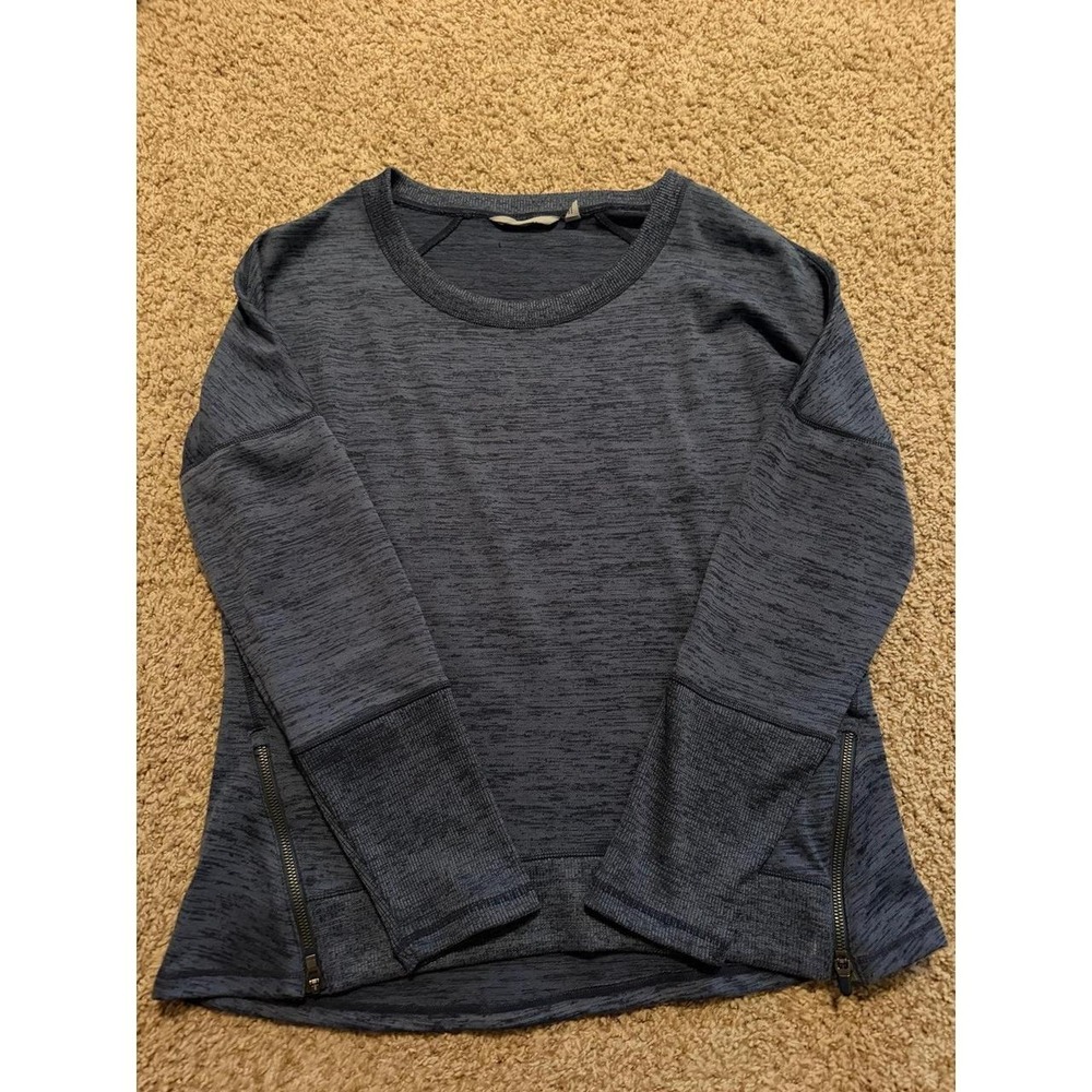 Athleta size L long sleeve Blue top
